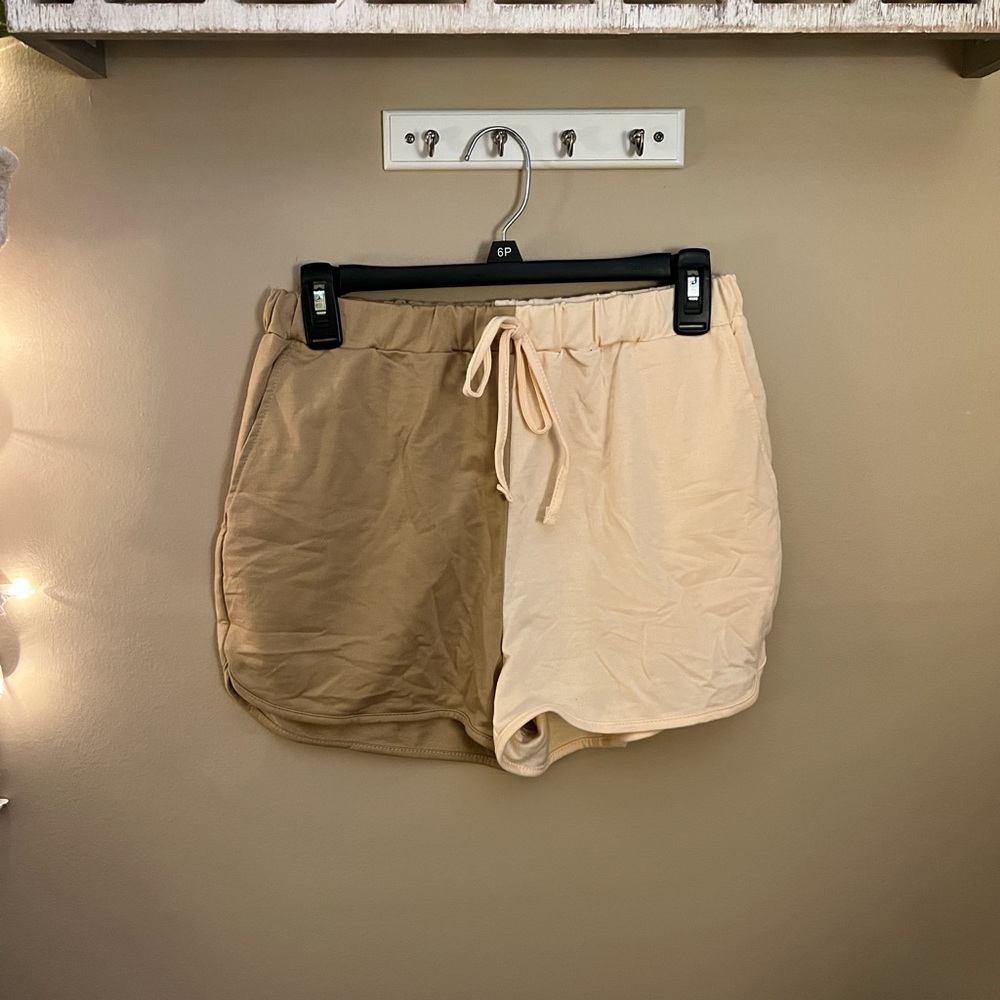 SHEIN two tone shorts size M